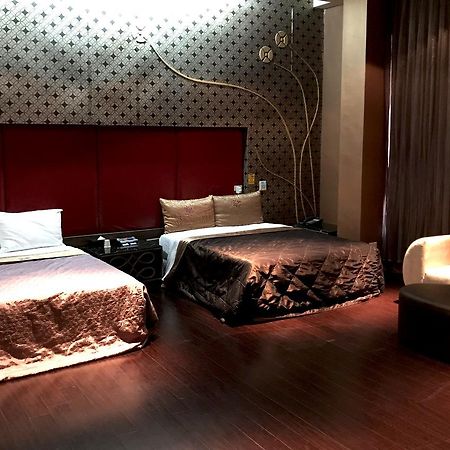 Fortune Villa Motel Tamsui Exterior photo