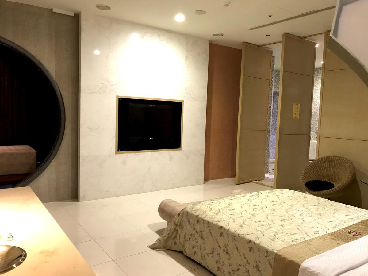 Fortune Villa Motel Tamsui Exterior photo