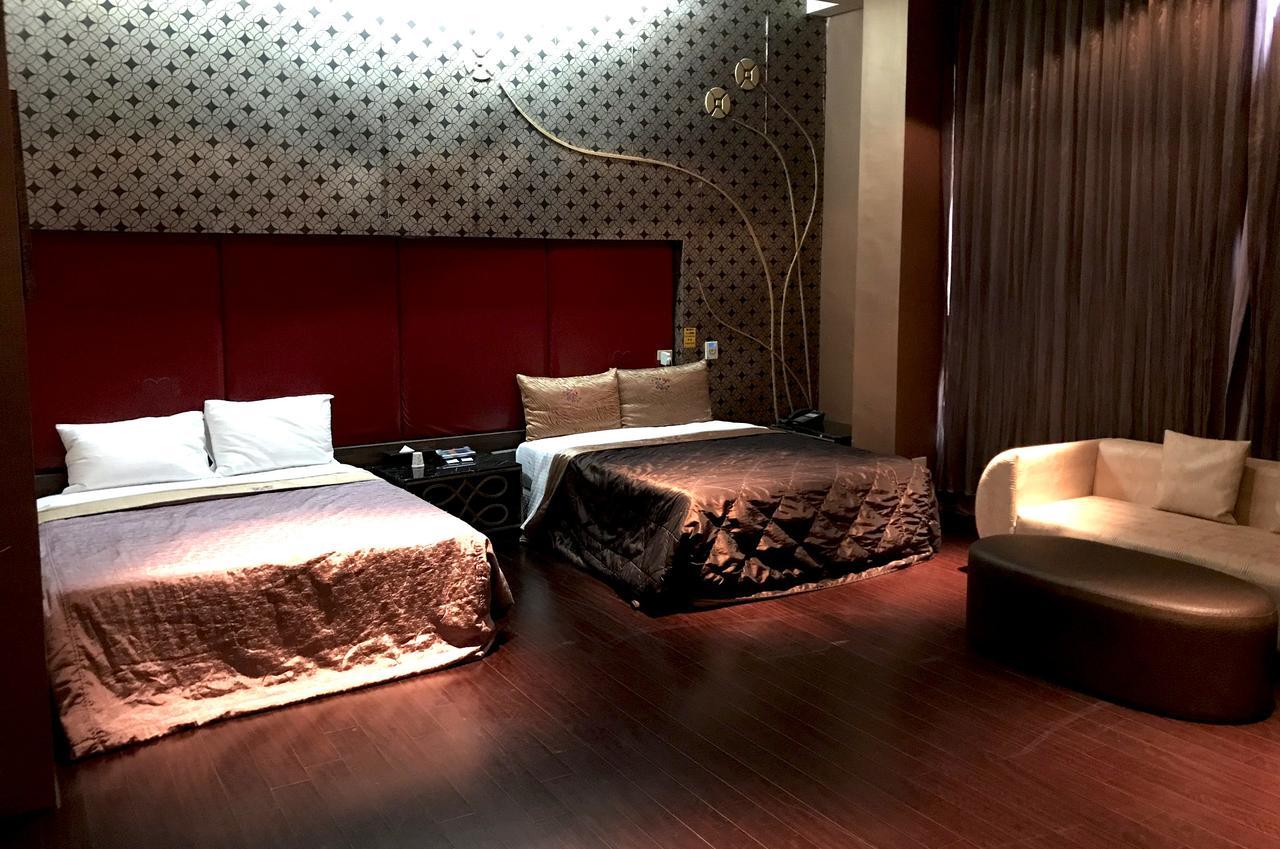 Fortune Villa Motel Tamsui Exterior photo